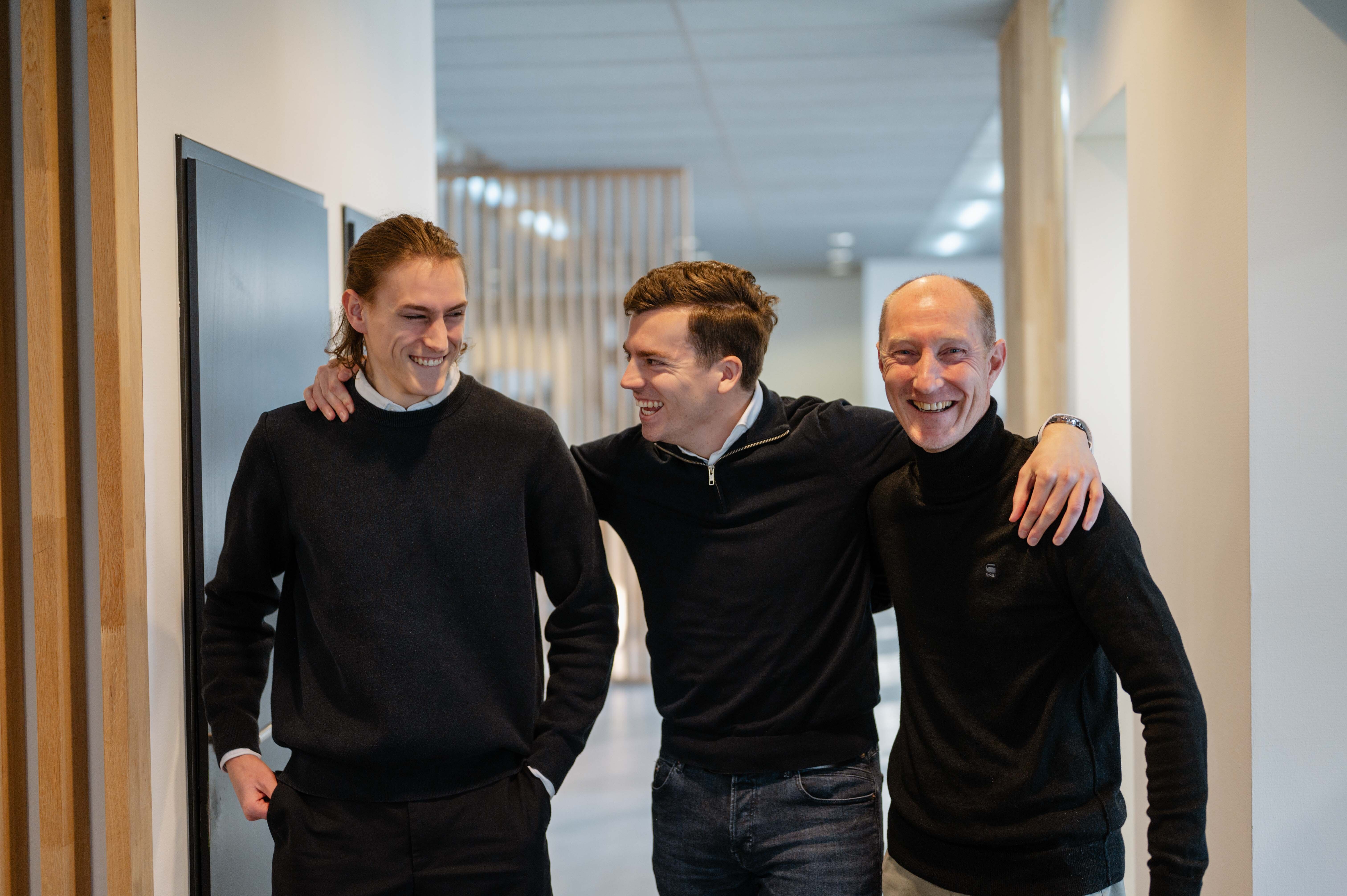 Kíen Licent Baksteen Pul LR 1 30