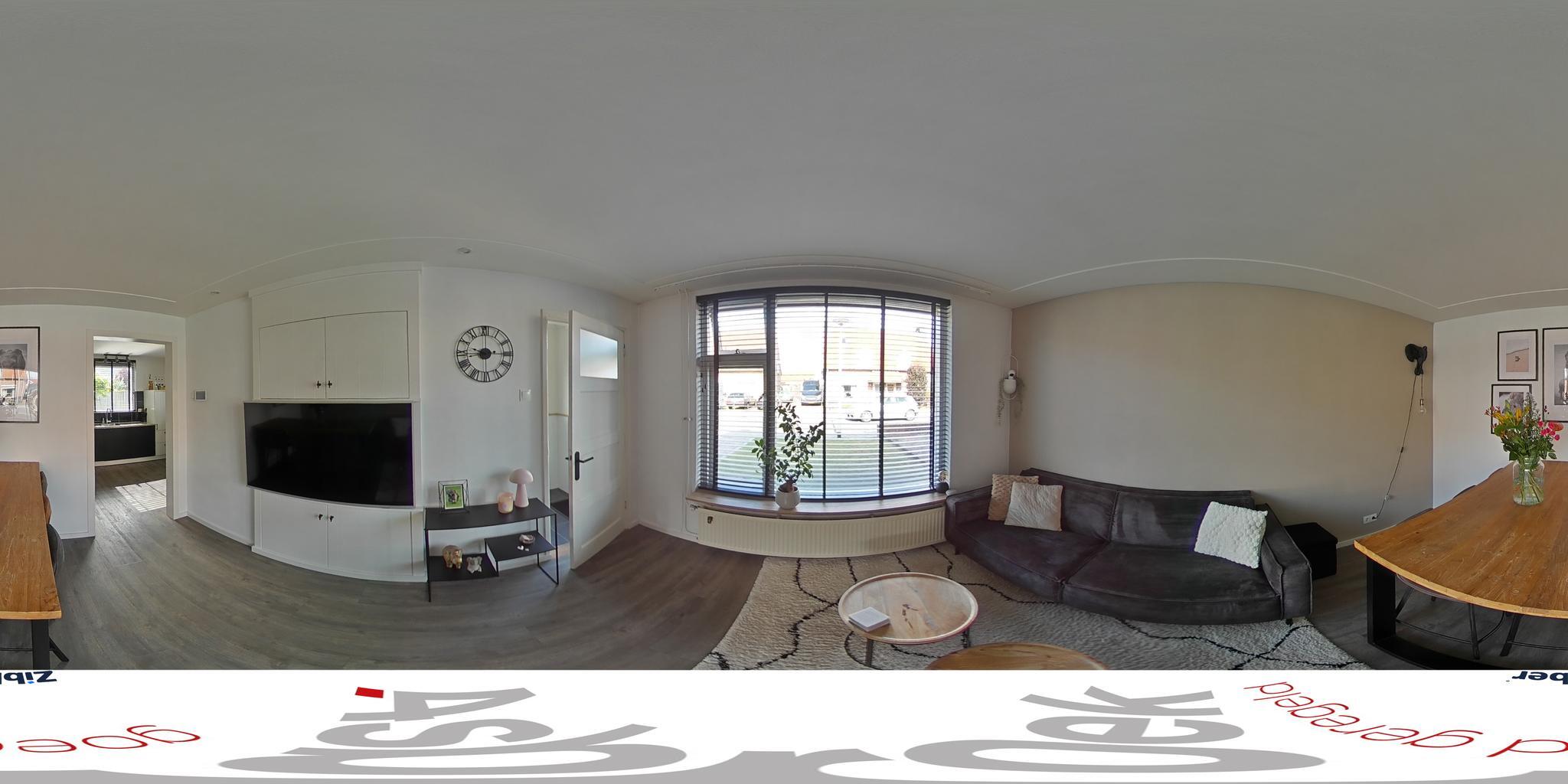 360