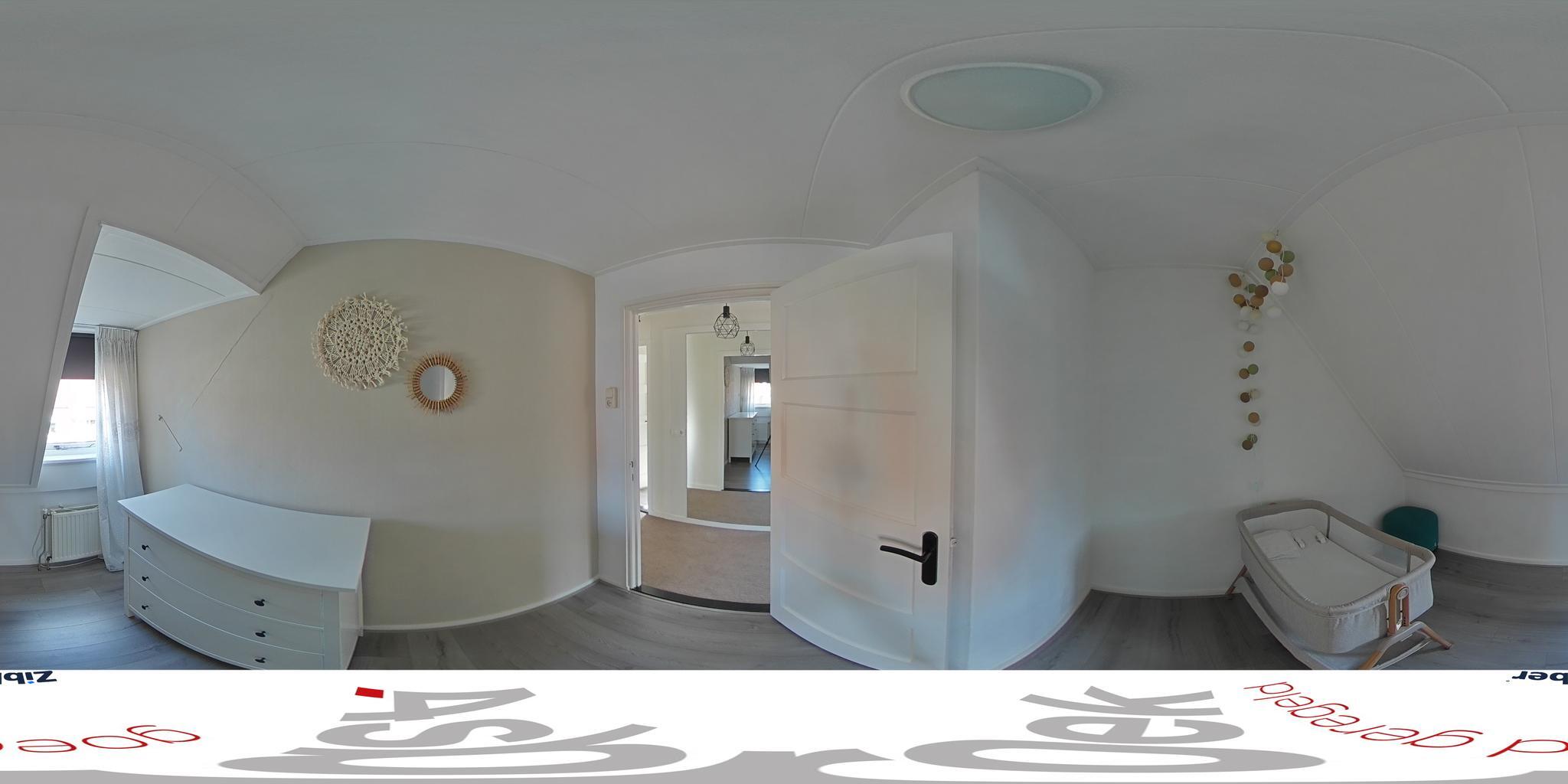 360
